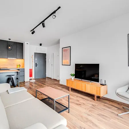 Prime Time - 24h Check -in - Parking W Cenie * Вроцлав