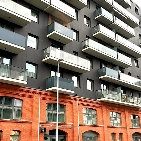 Prime Time - 24h Check -in - Parking W Cenie Apartman *