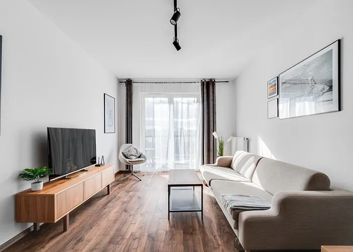 Prime Time - 24h Check -in - Parking W Cenie Apartment *