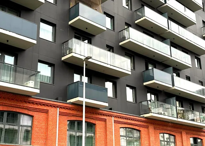 Prime Time - 24h Check -in - Parking W Cenie Apartment *